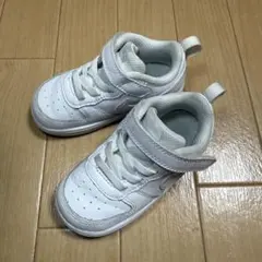 Nike ホワイト スニーカー キッズ用