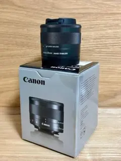 Canon EF-M 28mm F3.5 Macro IS STMのサムネイル