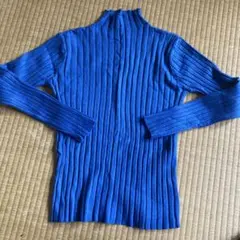 ハイネック長袖トップス 青