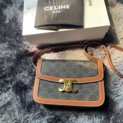 美品CELINE ゴールドトリオンフキャンバスカーフスキンショルダー