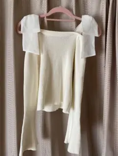 INGNI イング　肩出しリボン付　 オフショルニット　ホワイトM