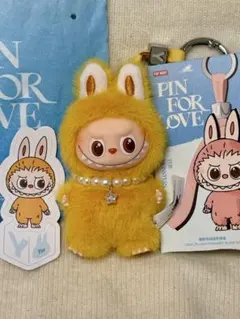 「Y」POPMART PIN FOR LOVE ミニラブブ　イニシャルラブブ