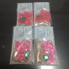 サンリオキラキラペンダント4個セットピンク