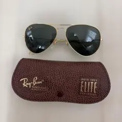 Ray-Ban Aviator サングラスのサムネイル