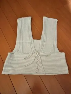GU ニットベスト Mサイズ