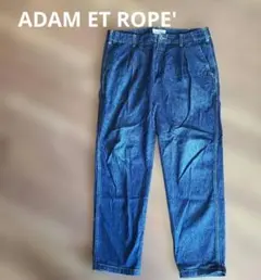 ADAM ET ROPE'タック入り デニムパンツ インディゴ　柔らかな素材のサムネイル