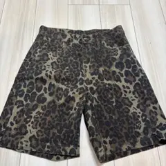 ショートパンツ　半ズボン