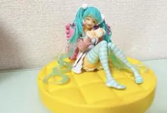 初音ミク　私服 フィギュア