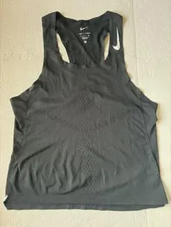 Nike AEROSWIFT ブラック タンクトップ S - メルカリ
