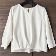 GLACIER チャーム付きブラウス