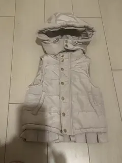 petit main✨フード付き✨裾フリル✨ダウンベスト✨