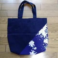 和柄　花柄デザインのトートバッグ