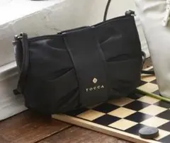 新品トッカRIBBON KNOT POCHETTE ショルダーバック　ブラックのサムネイル