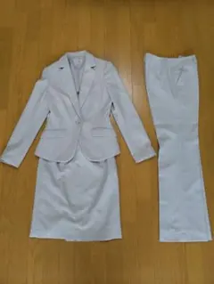 レディーススーツ セット　スカート　パンツ