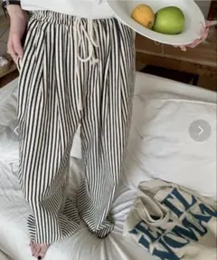 ライクストライプセミワイドパンツ