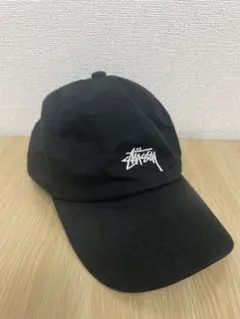 Stussy ブラック ベースボールキャップ - メルカリ