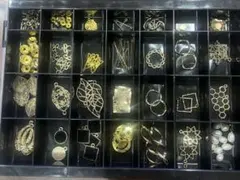 ハンドメイド アクセサリーパーツ ゴールド系 まとめ売りケースごと発送