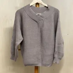 【AZUL by MOUSSY 】Vネックセーター　ニットセーター　シンプル