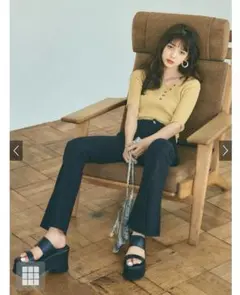 新品 GRL グレイル センタープレス セミフレアパンツ XS