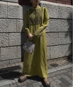 Ameri ELFIN EMBROIDERY CAFTAN DRESSのサムネイル