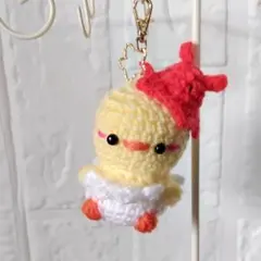 ピヨン　メンダコのせ　あみぐるみ　ひよこ　キーホルダーのサムネイル