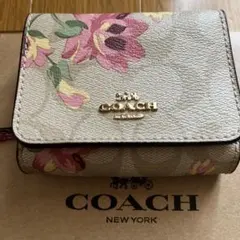 美品☆COACH 花柄 ジュエリーケース シグネチャー ピンク 希少 ポーチ 美品☆COACH 花柄 ジュエリーケース シグネチャー ピンク 希少 ポーチ