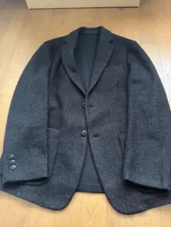 ユニクロ テーラードジャケット
