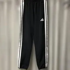 adidas 黒 ストライプ ジャージパンツ