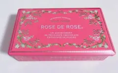 モロゾフの缶　ピンク