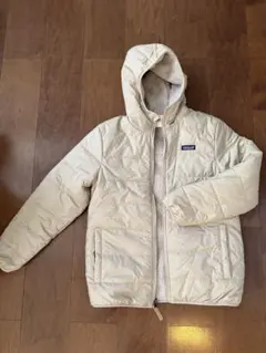 patagonia フードリバーシブルジャケット ベージュ　S