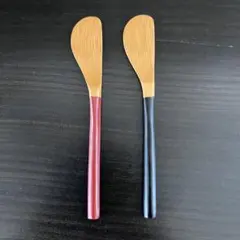 <未使用美品>竹製 バターナイフ 2本セット レッド ブラック 赤 黒のサムネイル