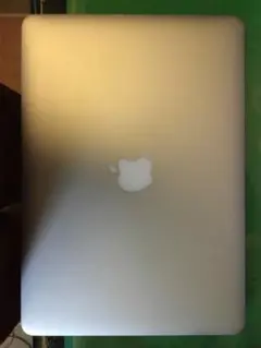 13 inch-screen MacBook Air Early 2015