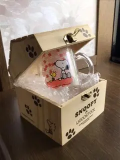 スヌーピー   マグ　木箱付き