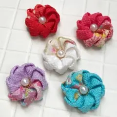つまみ細工☆ねじり花✿１０個セット【吊るし飾り・ハンドメイド素材】