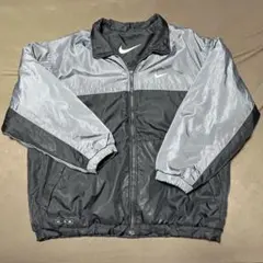 NIKE リバーシブルジャケット