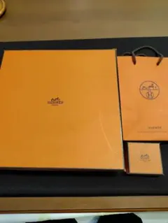 HERMES ギフトボックスとショップバッグ セット - メルカリ