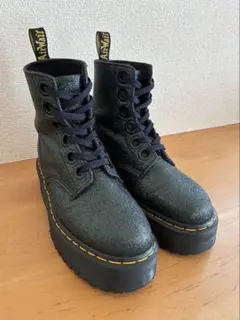 【Dr.Martens】レディース 6ホールラメ入り厚底ブーツのサムネイル