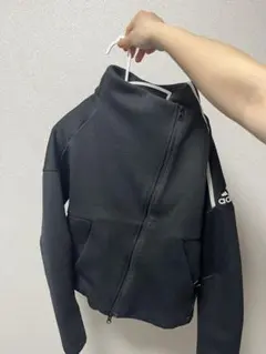 adidas ブラック ジップアップパーカー Mサイズ