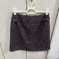 セシルマクビー　スカート