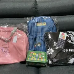 雑貨まとめ売り4点 リュック ブランケット等