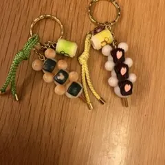 2個　東京ディズニーリゾート　ミッキーお団子　キーホルダー　食品サンプル