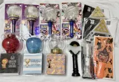 倖田來未　2025 ペンライト　2個セット 倖田來未LIVE tour2025ペンライト2個セット - メルカリ