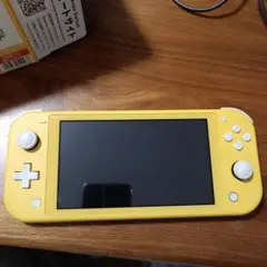 Nintendo Switch Lite イエロー　動作確認済　スイッチライト