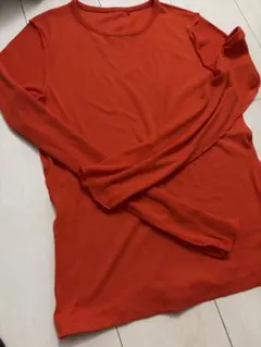 リブ素材 オレンジ系　朱色 長袖Tシャツ
