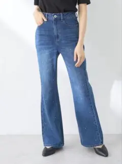 ＊デニム　ラインストーンフレアデニムパンツ　美品＊のサムネイル