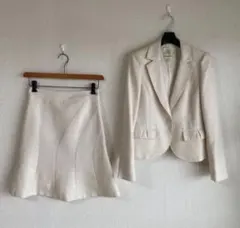 組曲 スカートスーツ 上3下2 W68 ベージュ系 クミキョク