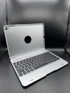 PCATEC iPad Bluetooth キーボードカバー シルバー