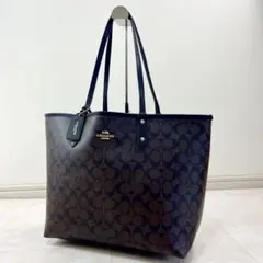 【良品/ポーチ付】COACH PVCレザー シグネチャートートバッグ