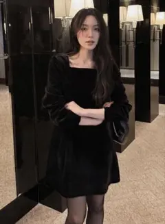 nugu ベルベットスクエアネックドレス