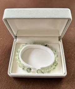 Item thumbnail for item e4966e4b-48de-4265-80df-43a434079fa3